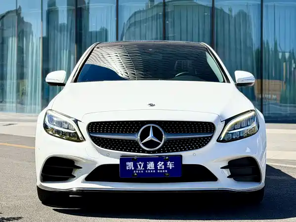 Mercedes-Benz C-Class 2019