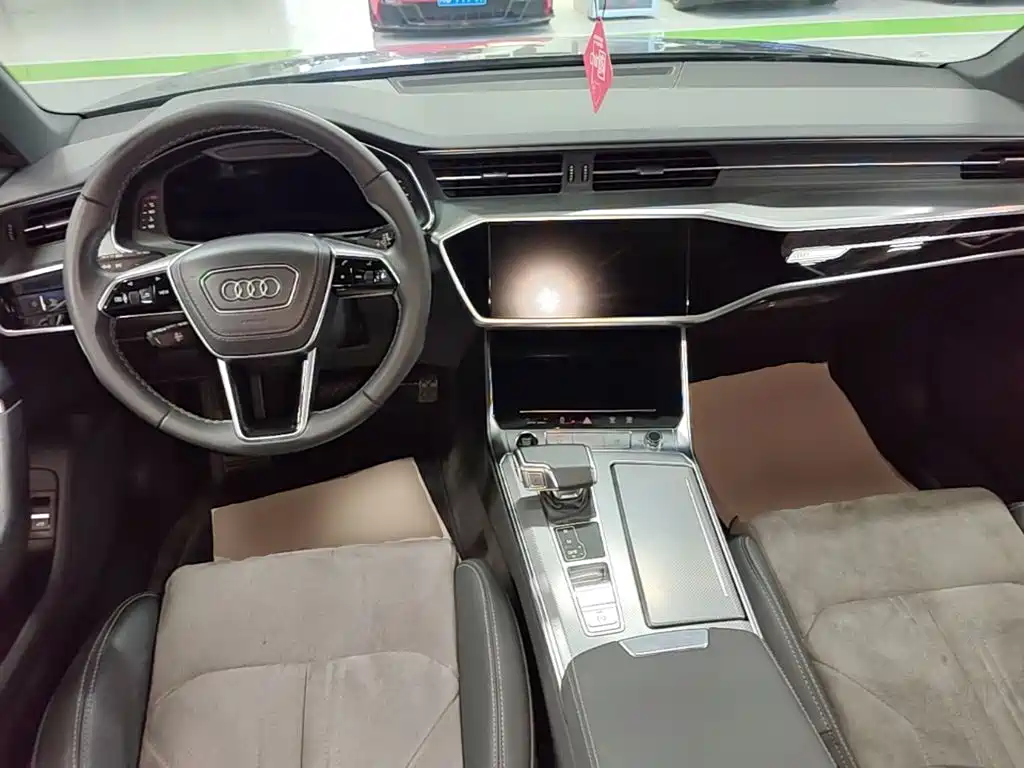Audi A6L 2023 — фото 10