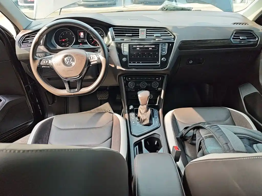 Volkswagen Tiguan L 2017 — фото 10