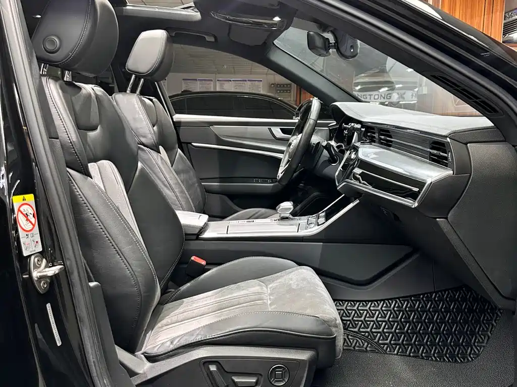 Audi A6L 2021 — фото 18
