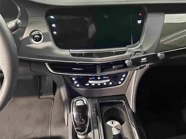 Cadillac CT6 2023