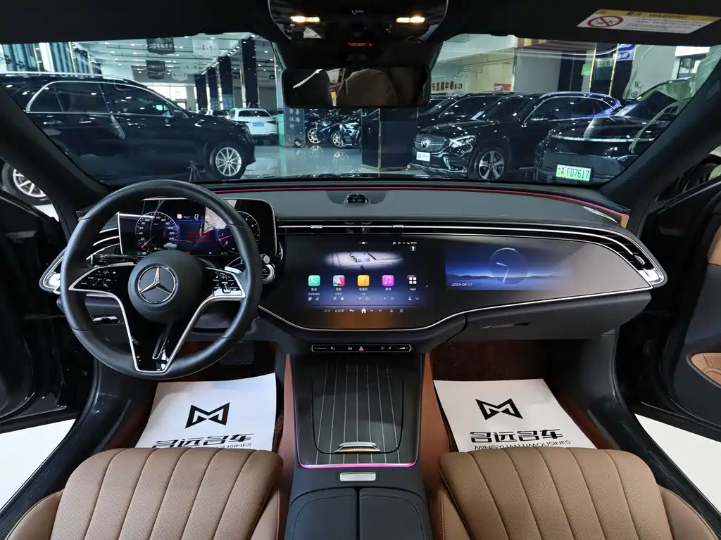 Mercedes-Benz E-Class 2025 — фото 12