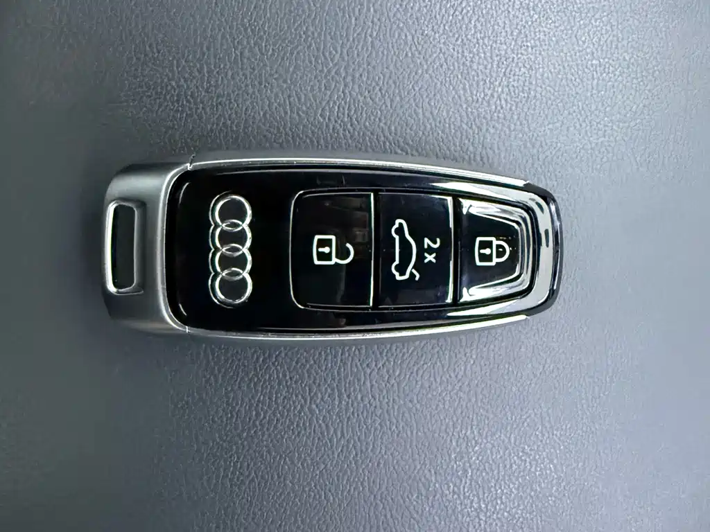 Audi A6L 2023 — фото 11