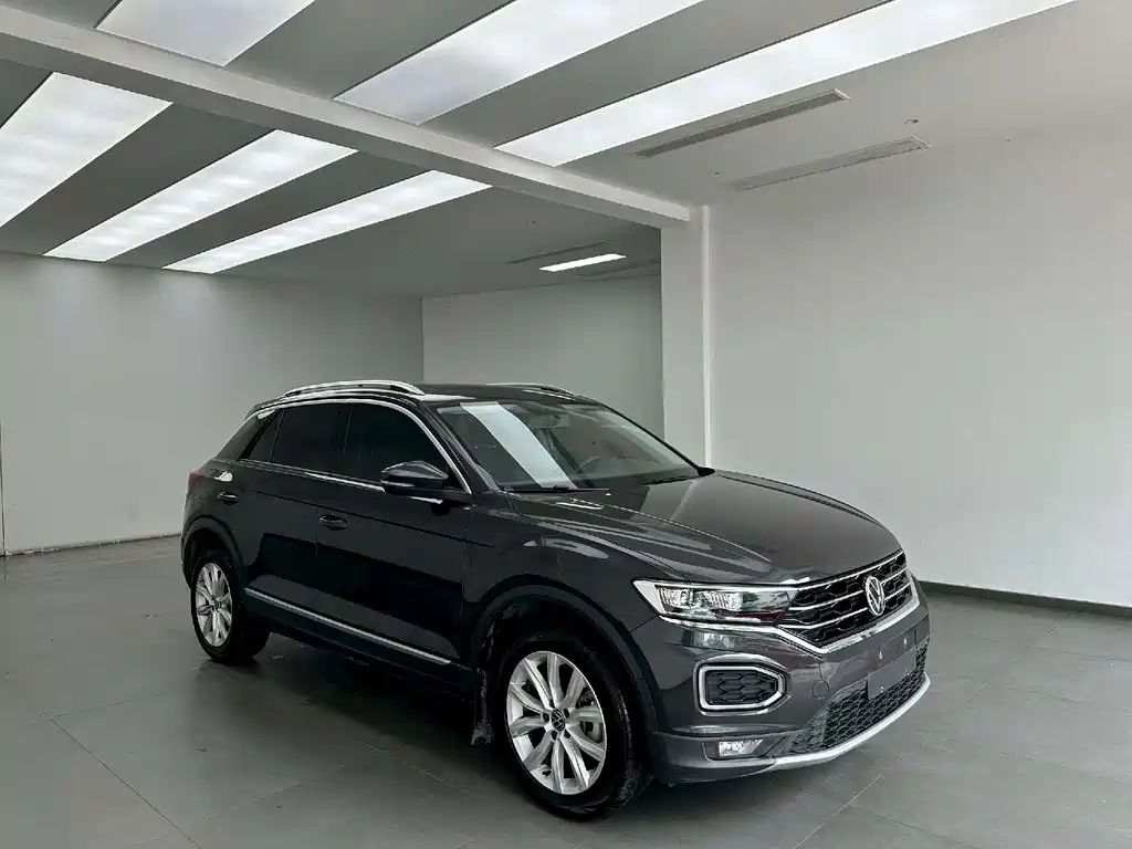 Volkswagen T-Roc 2021 — фото 3