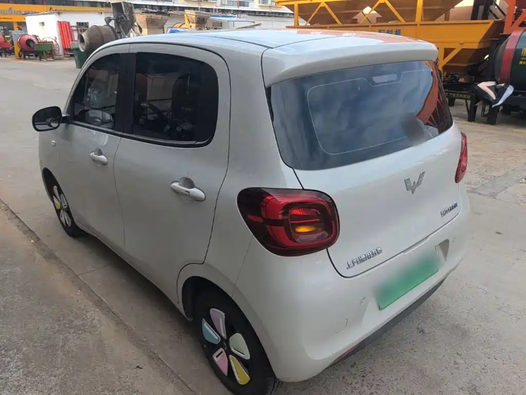Wuling Hongguang MINIEV 2025