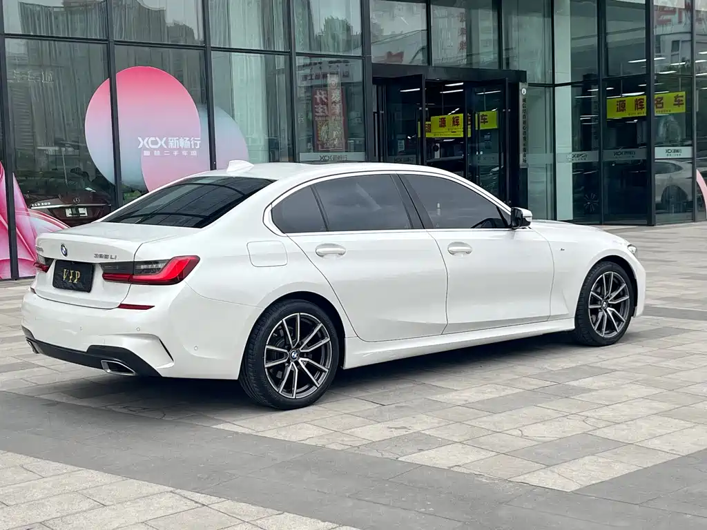 BMW 3 Series 2020