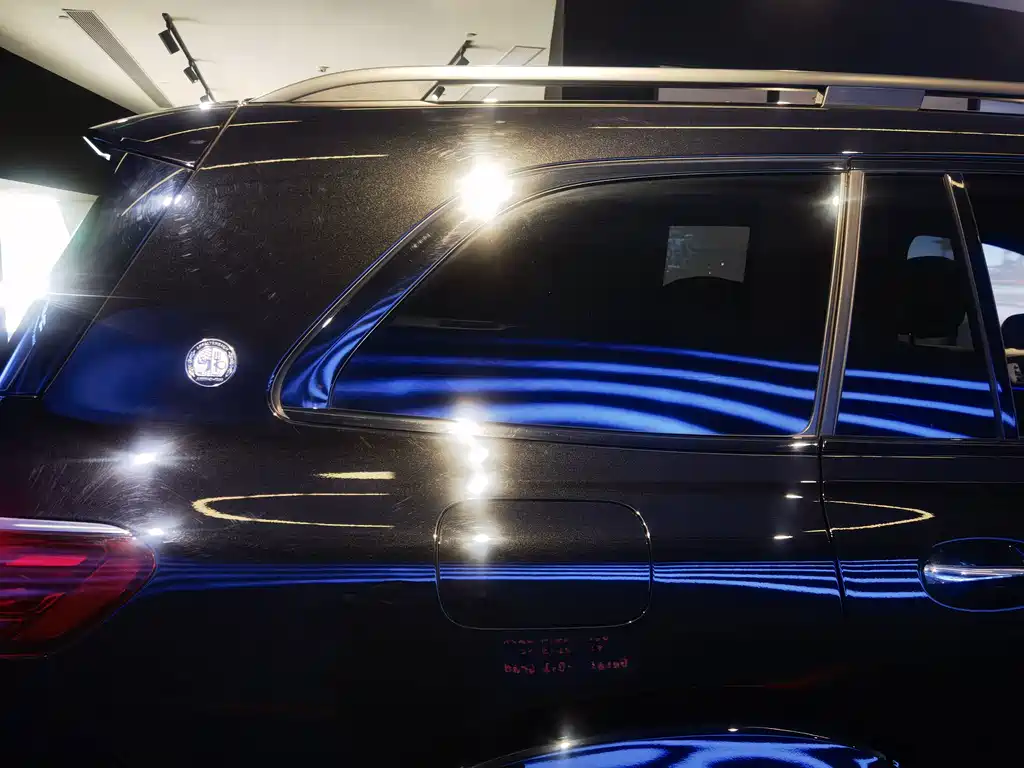 Mercedes-Benz GLS AMG 2026 — фото 10