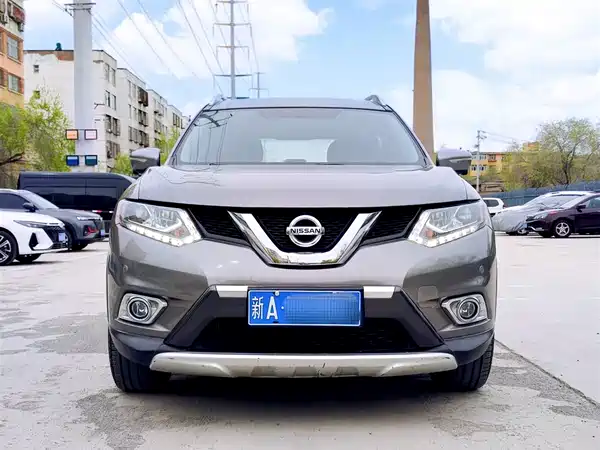 Nissan X-Trail 2014