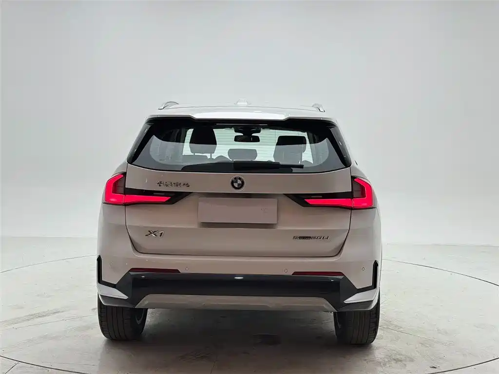BMW X1 2023 — фото 5