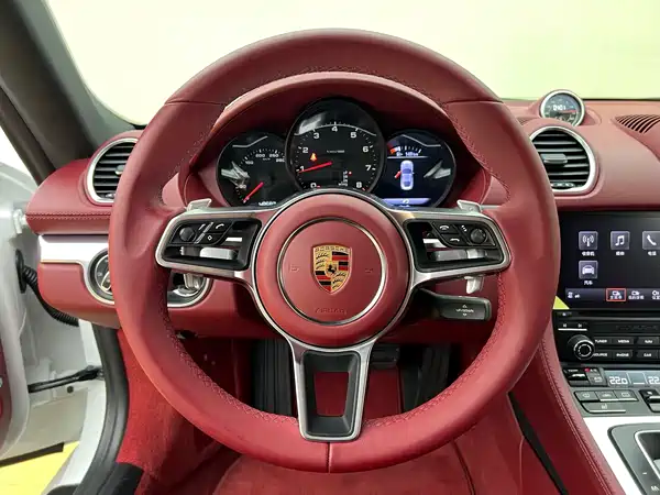 Porsche 718 2017