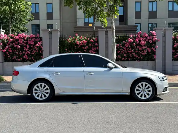 Audi A4L 2013