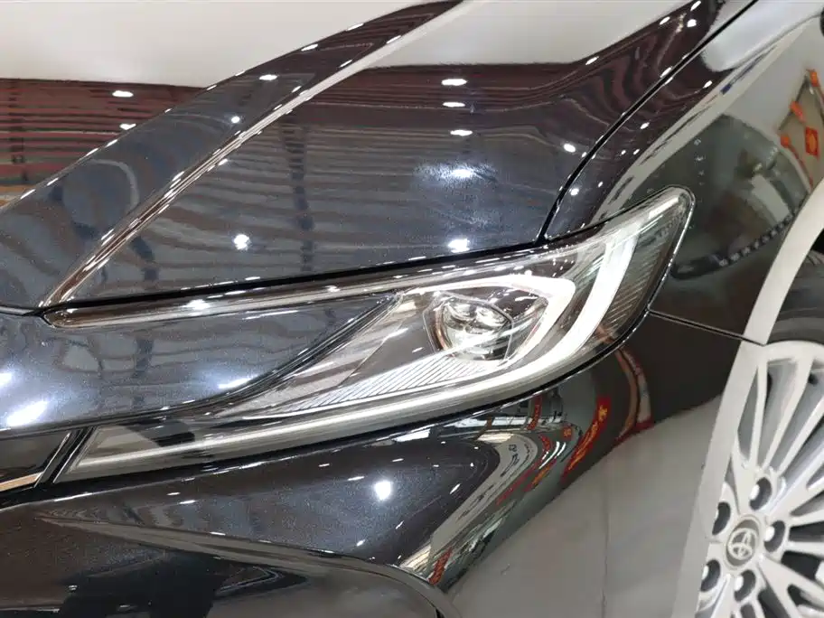 Toyota Camry 2024 — фото 7