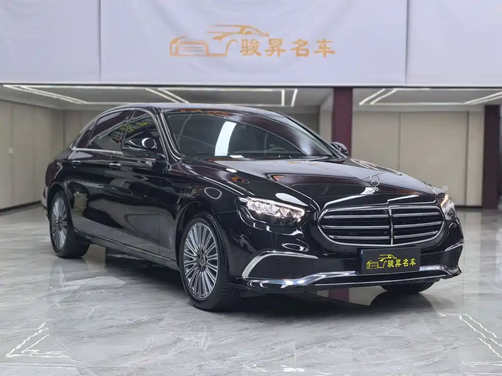 Mercedes-Benz E-Class 2021