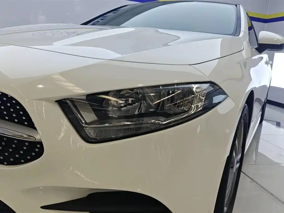Mercedes-Benz A-Class 2021 — фото 5