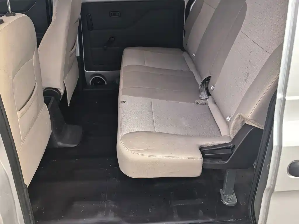 Wuling Hongguang V 2022