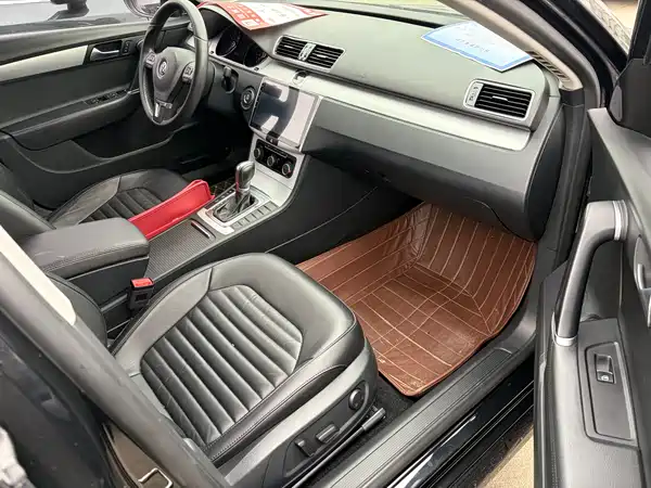 Volkswagen Magotan 2016