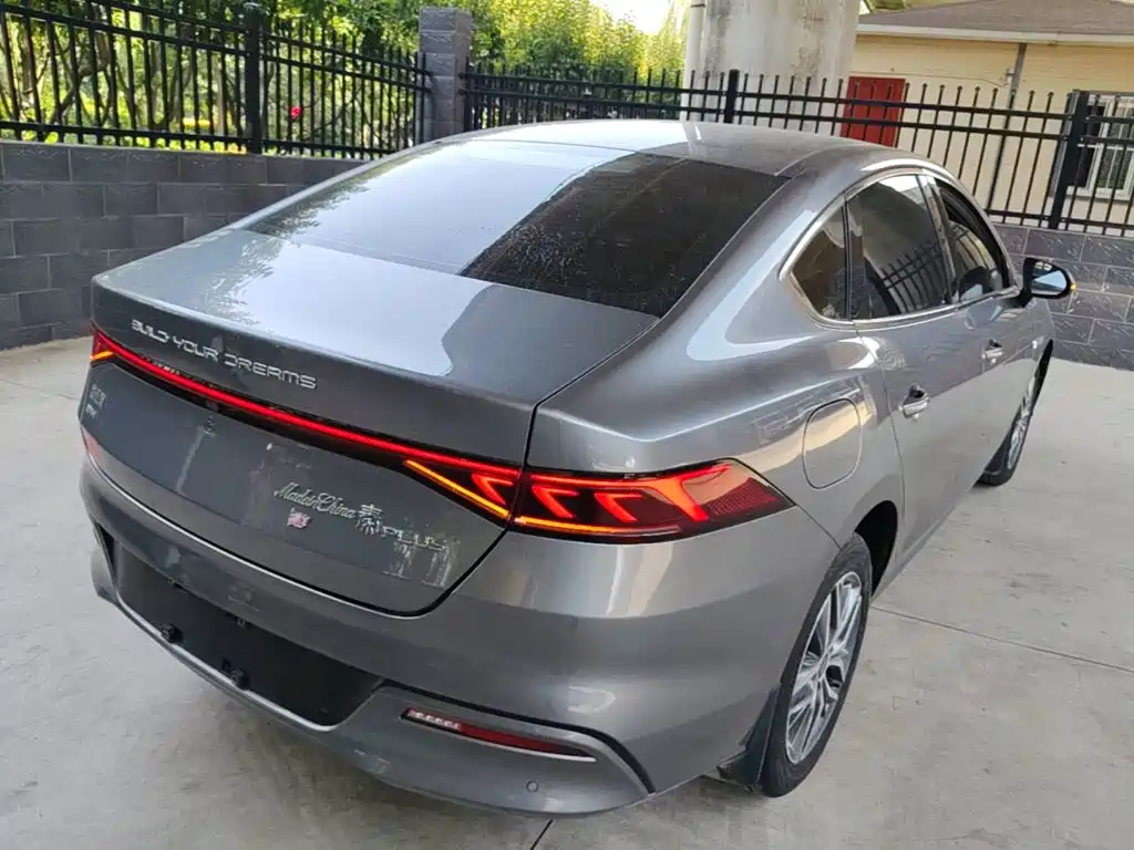 BYD Qin PLUS 2023 — фото 7