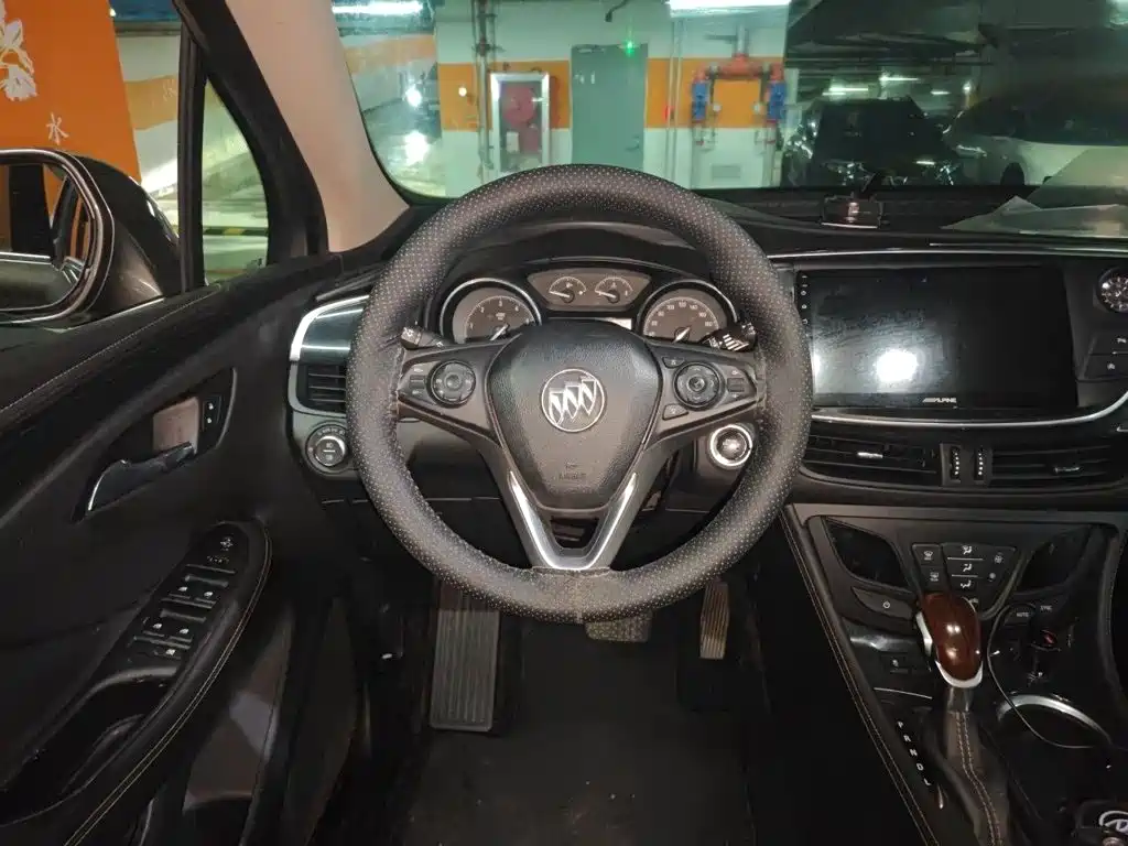 Buick Envision Plus 2017 — фото 3
