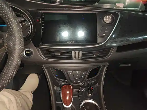 Buick Envision Plus 2017