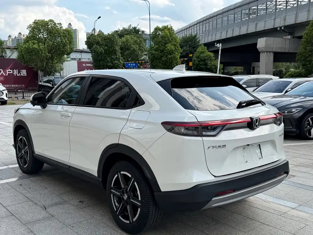 Honda Vezel 2023 — фото 11