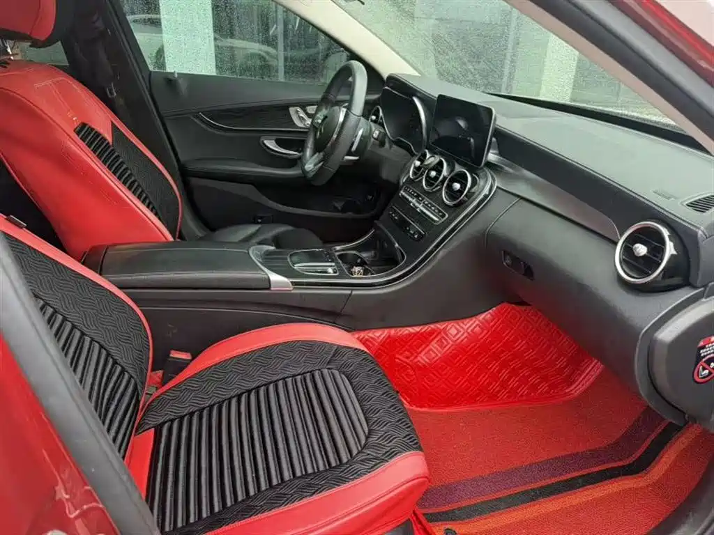 Mercedes-Benz C-Class 2020