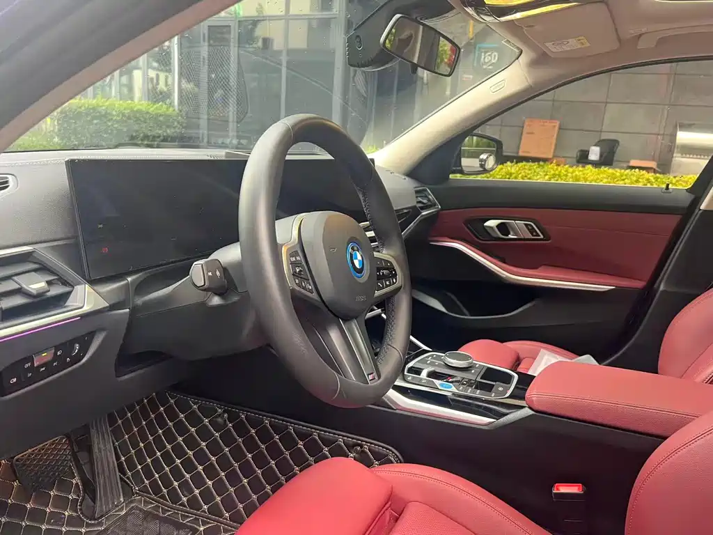 BMW i3 2023 — фото 12