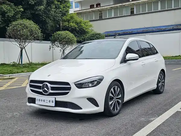 Mercedes-Benz B-Class 2021