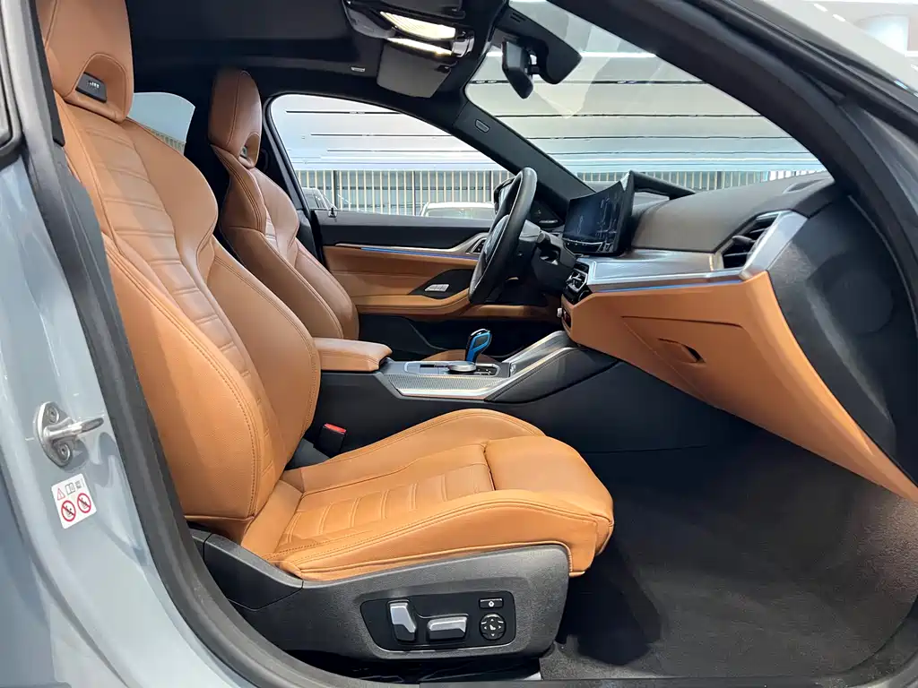BMW i4 2023 — фото 14