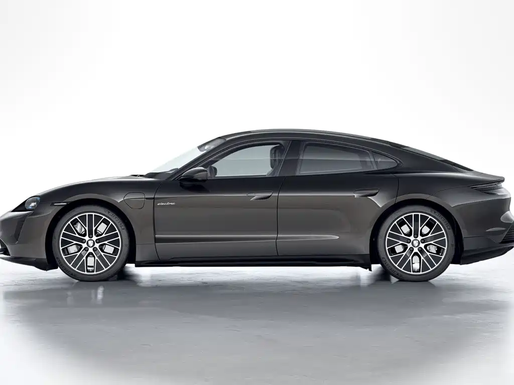 Porsche Taycan 2021