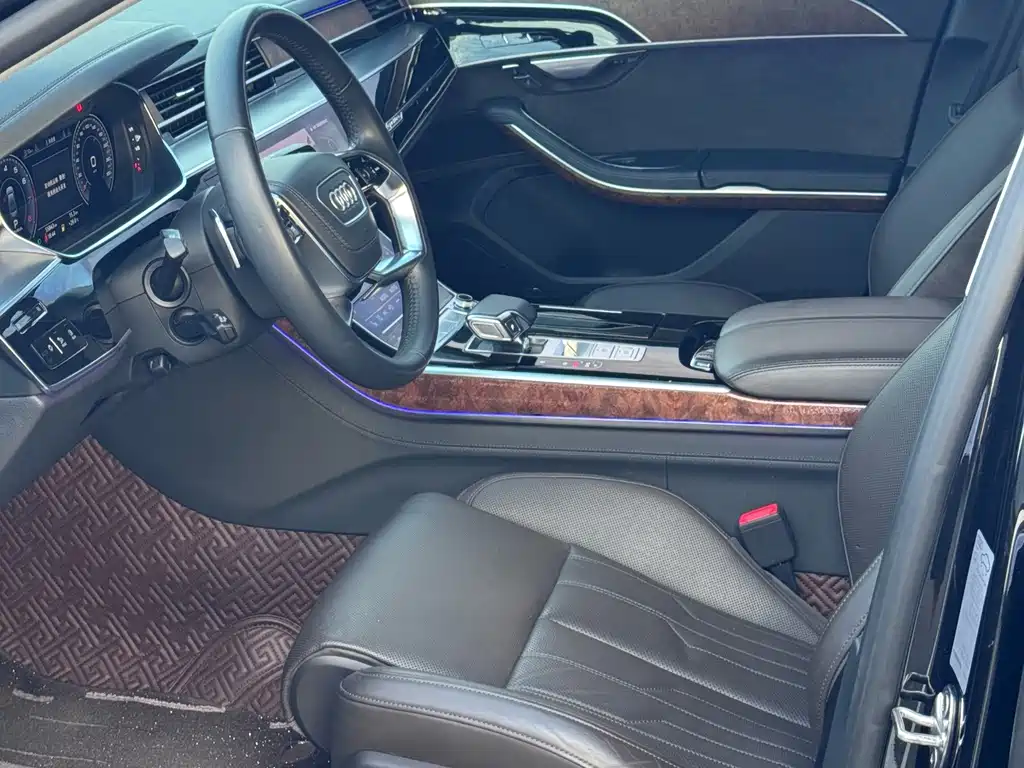 Audi A8 2020