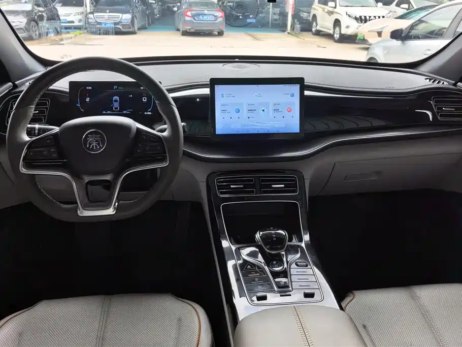 BYD Qin PLUS 2023 — фото 12
