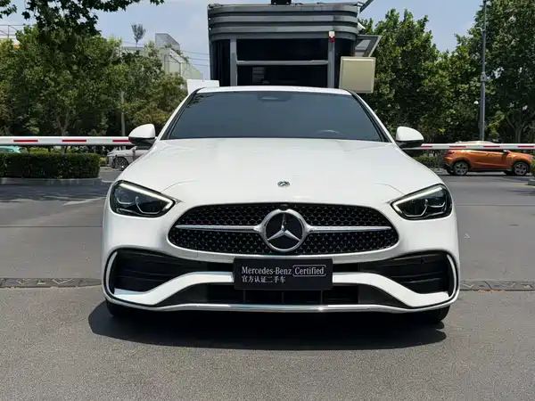 Mercedes-Benz C-Class 2023