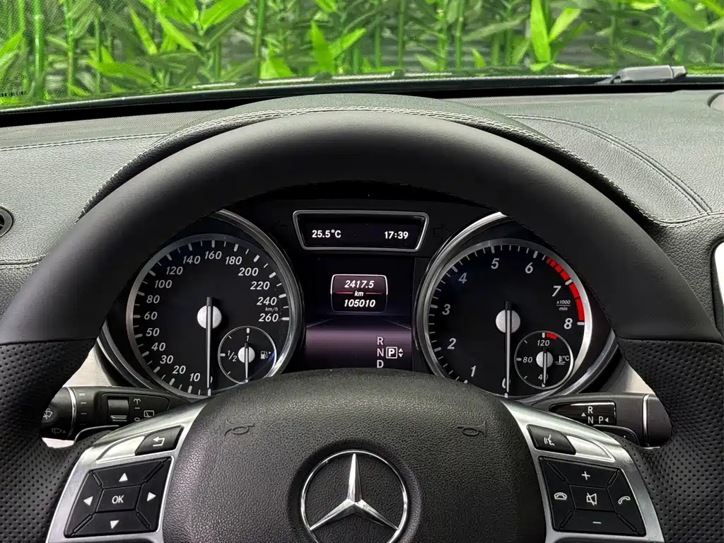 Mercedes-Benz GL-Class 2015 — фото 11