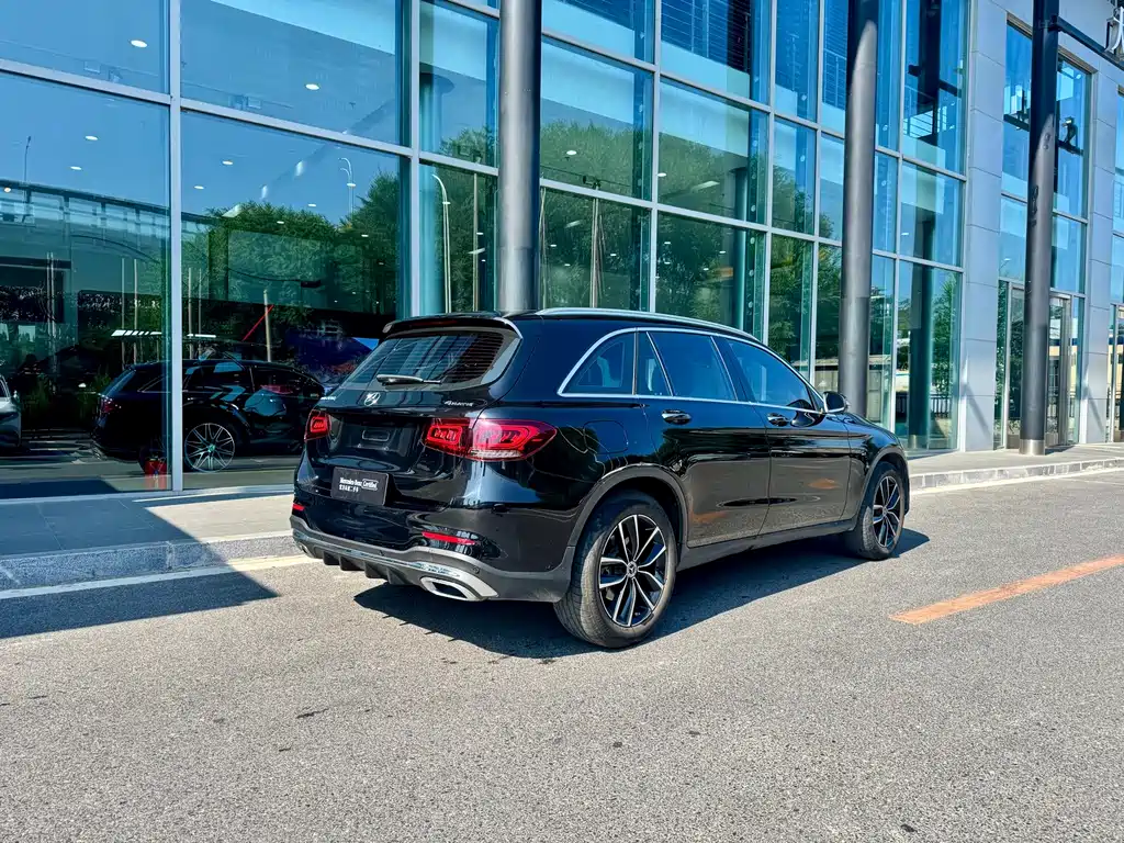 Mercedes-Benz GLC 2021