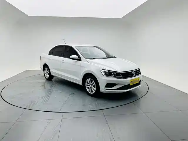 Volkswagen Jetta 2019 — фото 3