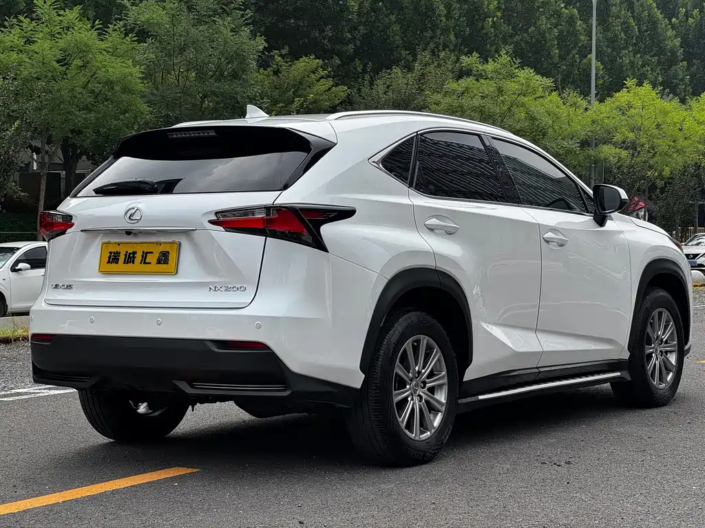 Lexus NX 2016 — фото 4