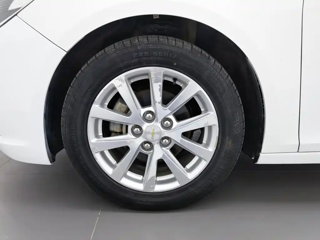 Chevrolet Malibu 2014 — фото 17