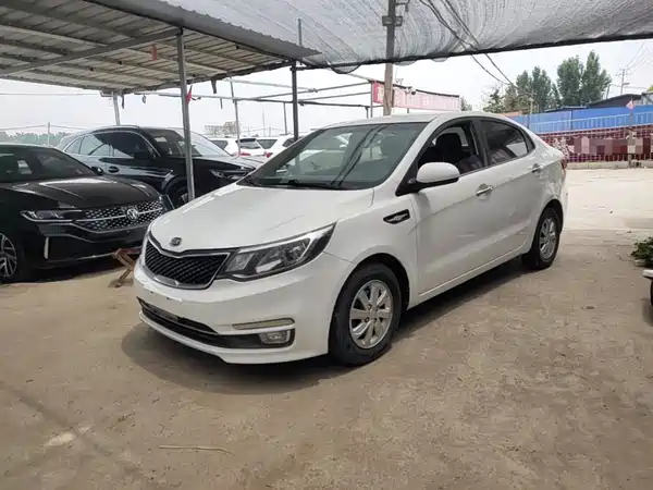 Kia K2 2015