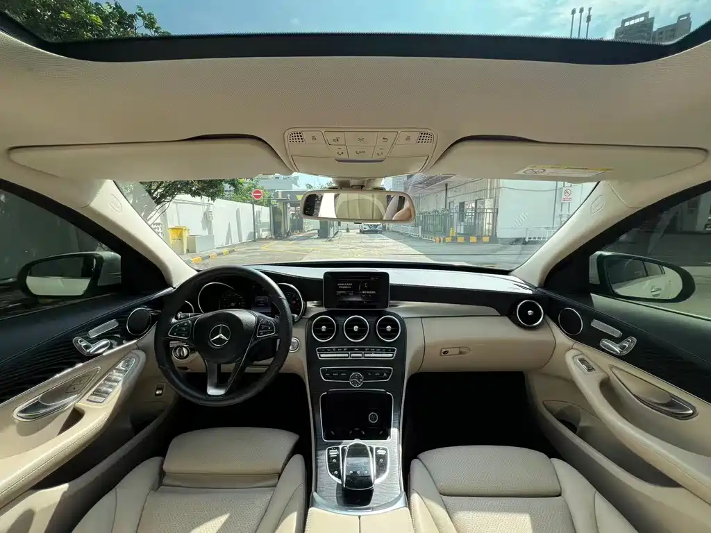Mercedes-Benz C-Class 2017