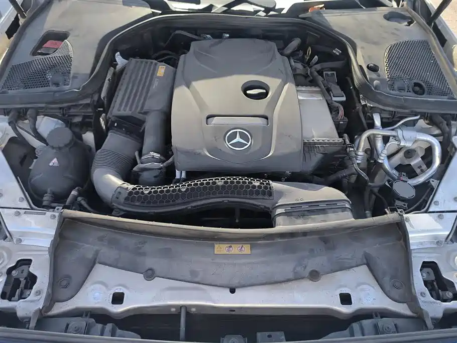 Mercedes-Benz E-Class 2018 — фото 10