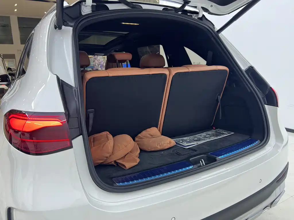 Mercedes-Benz GLC 2023 — фото 14