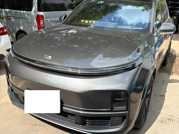 Li Auto L8 2022