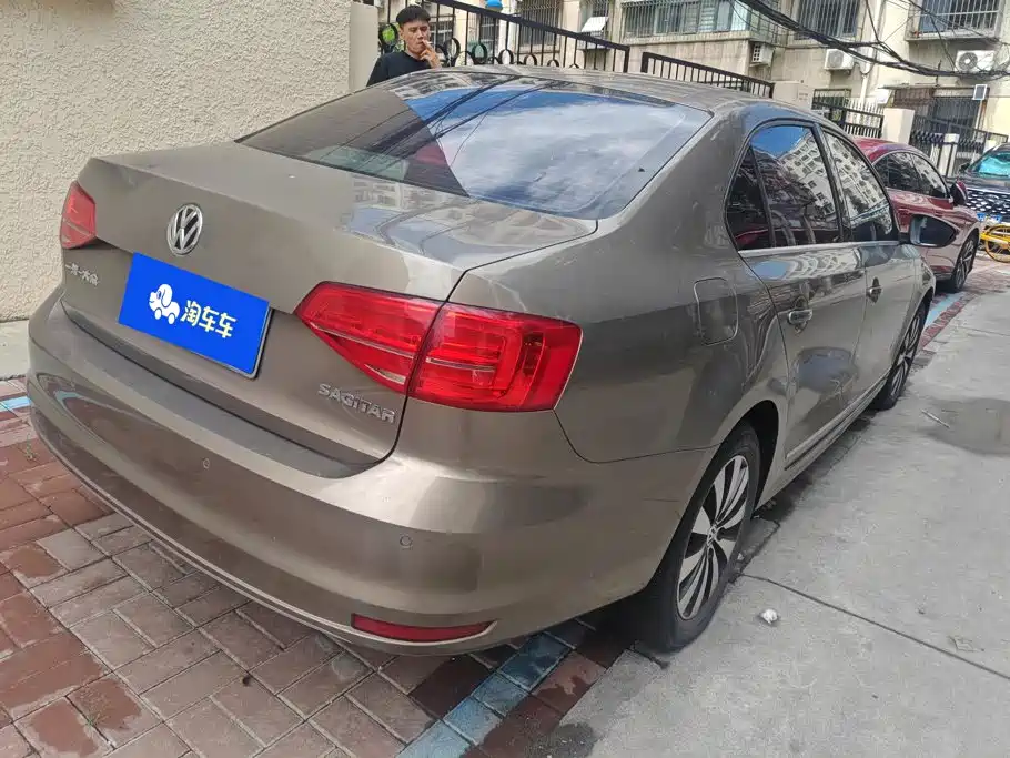 Volkswagen Sagitar 2017