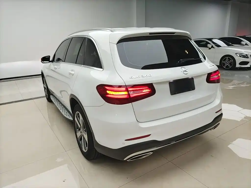 Mercedes-Benz GLC 2017 — фото 5