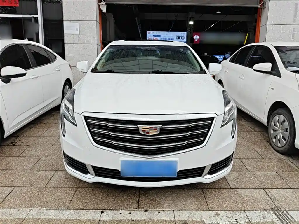 Cadillac XTS 2018 — фото 3