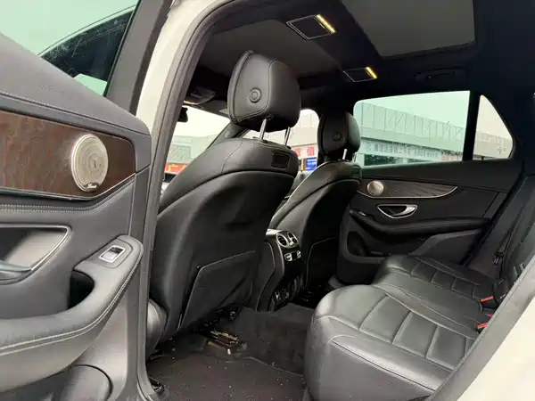 Mercedes-Benz GLC 2019