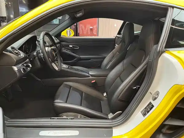 Porsche 718 2018