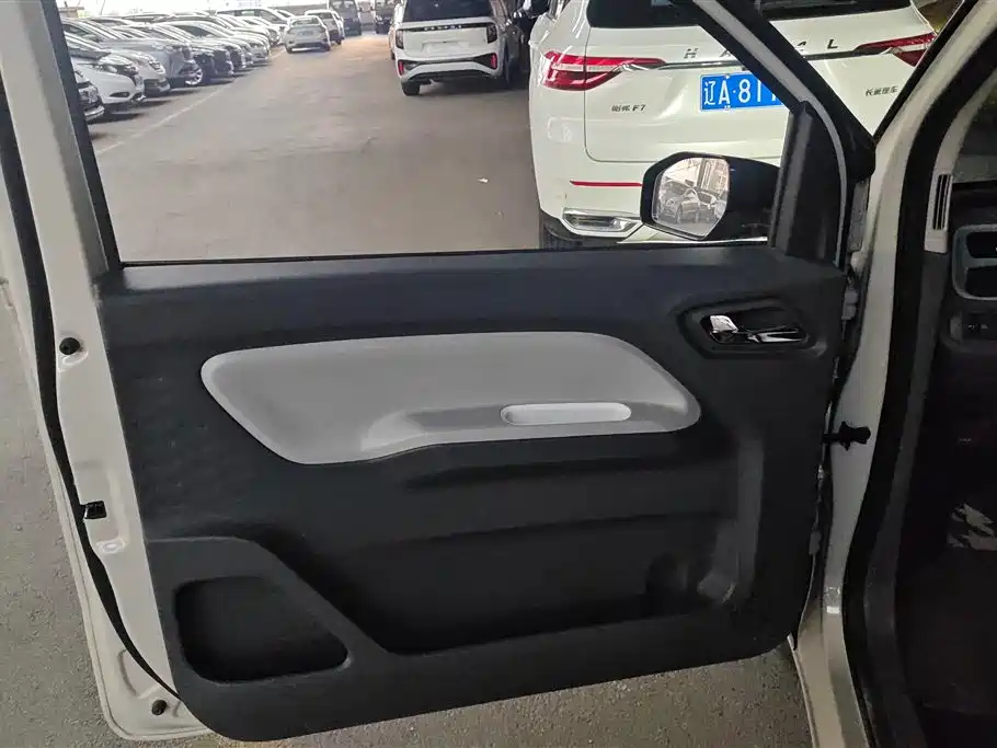 Wuling MINIEV 2023