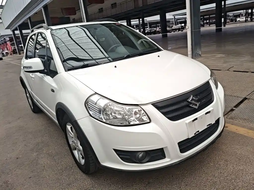 Suzuki SX4 2018 — фото 4
