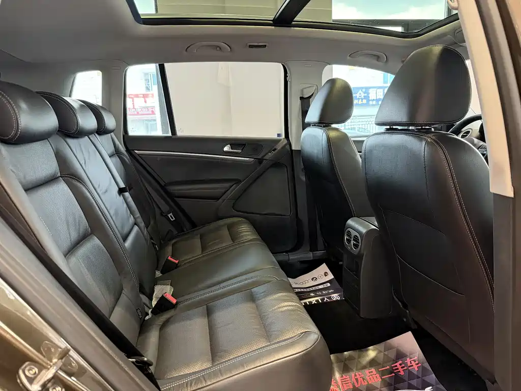 Volkswagen Tiguan 2016 — фото 12